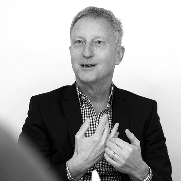 'De onweerstaanbare kracht van de mainstream'